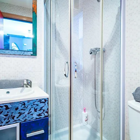 Neptuno Apartman *